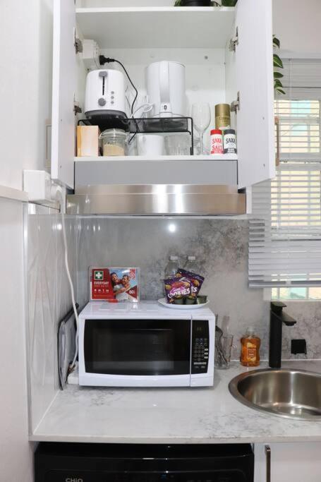 Convenient & Compact Apartment